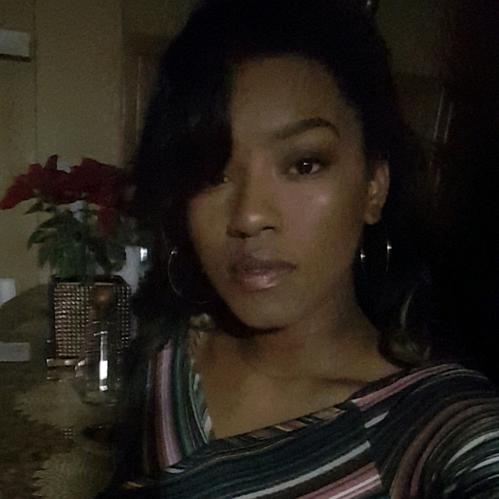 Meet your Posher, Samone